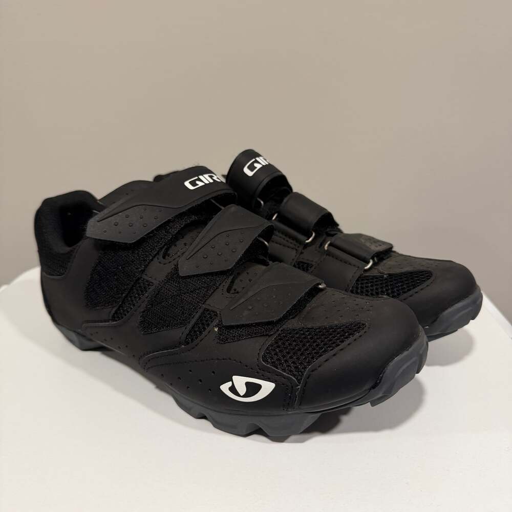 Giro Black Velcro Strap Mountain Bike Cycling Shoes MTB Gravel